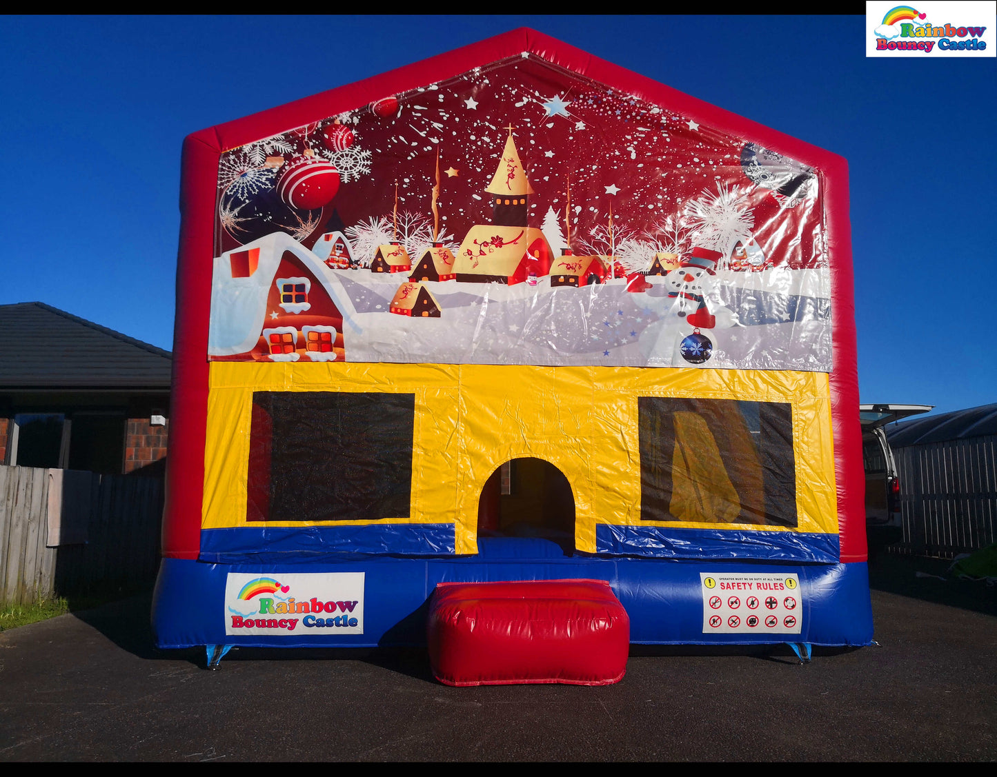 All-in-One Bouncy Castle with Themed Banner