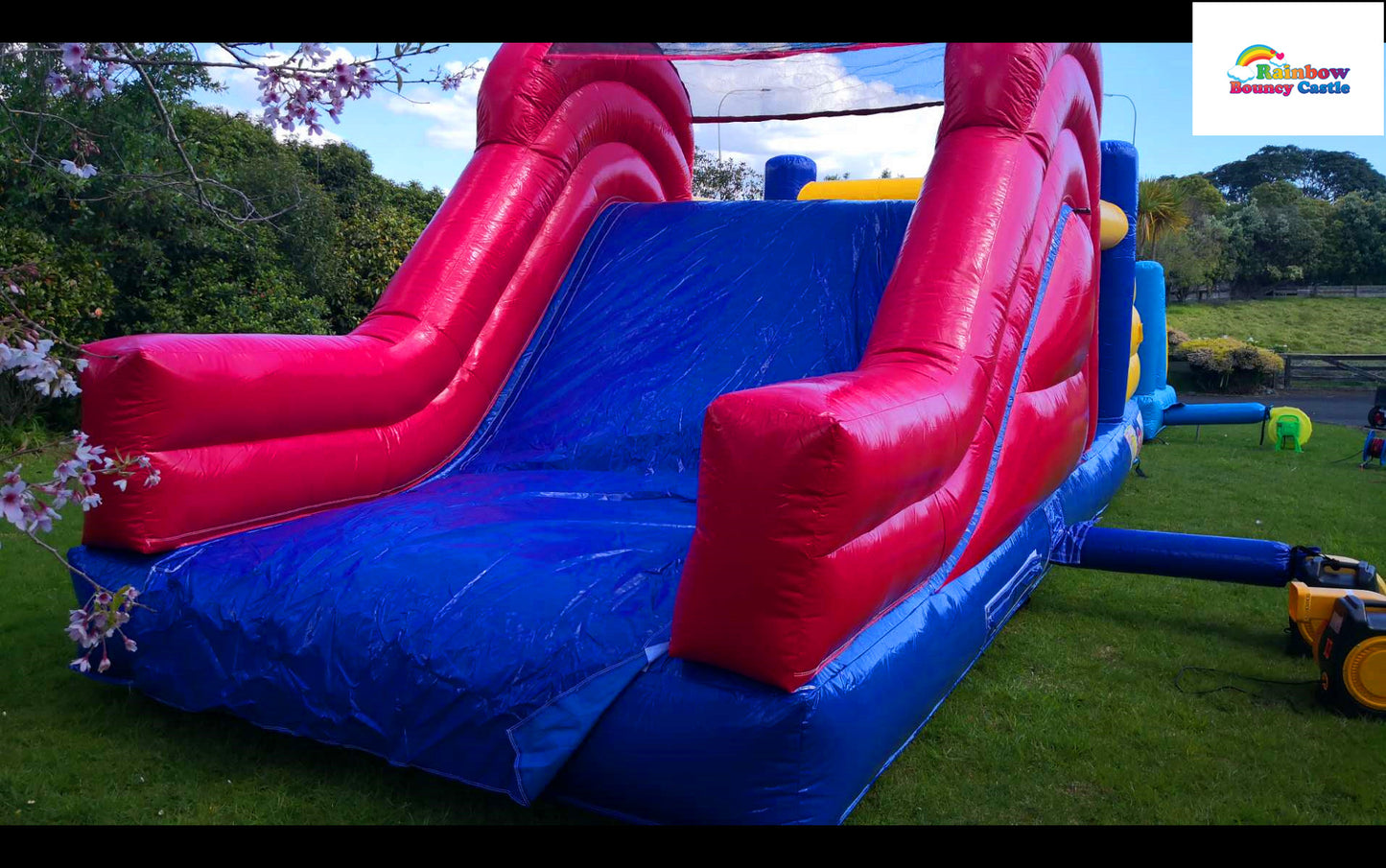 Mega Obstacle Castle