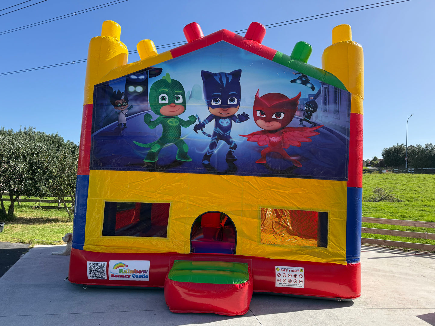 All-in-One Lego Bouncy Castle with Themed Banner