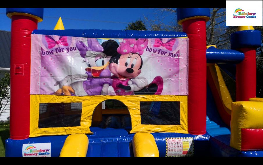 minnie&daisy bouncy castle auckland